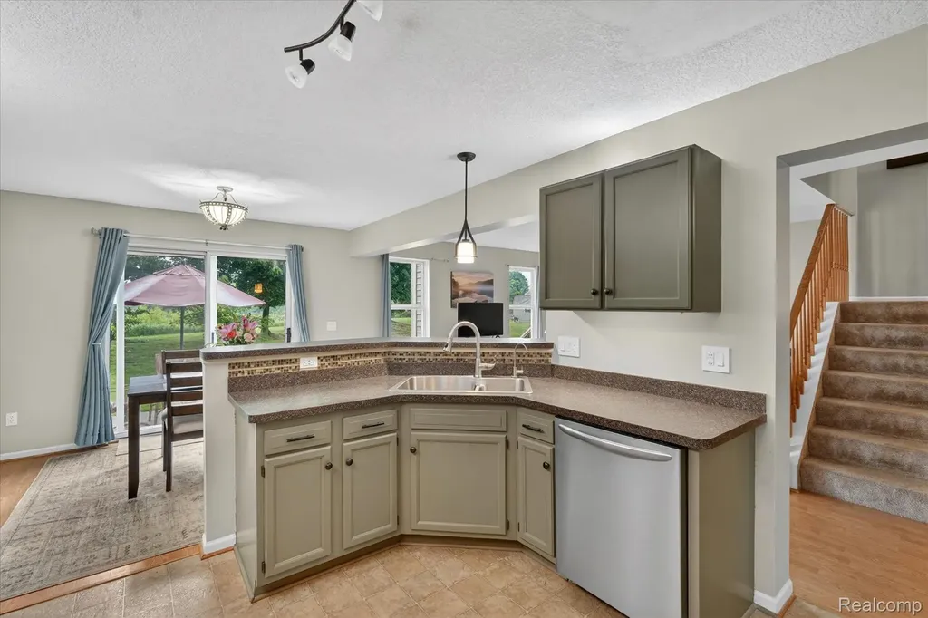 456 Lilly View Court Genoa Township MI 48843