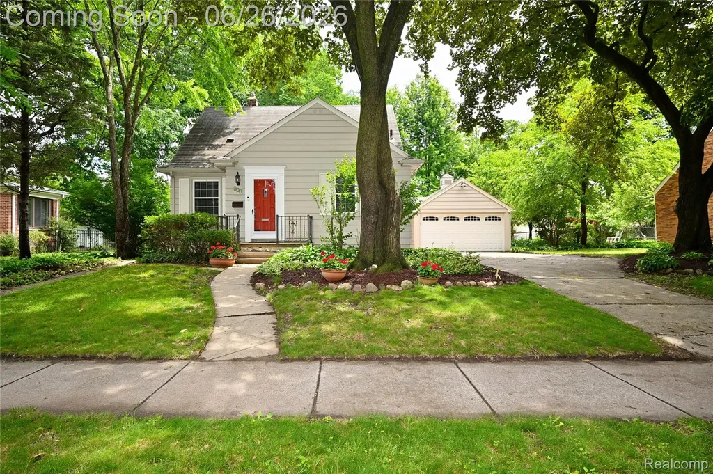 510 N Connecticut Avenue Royal Oak City MI 48067