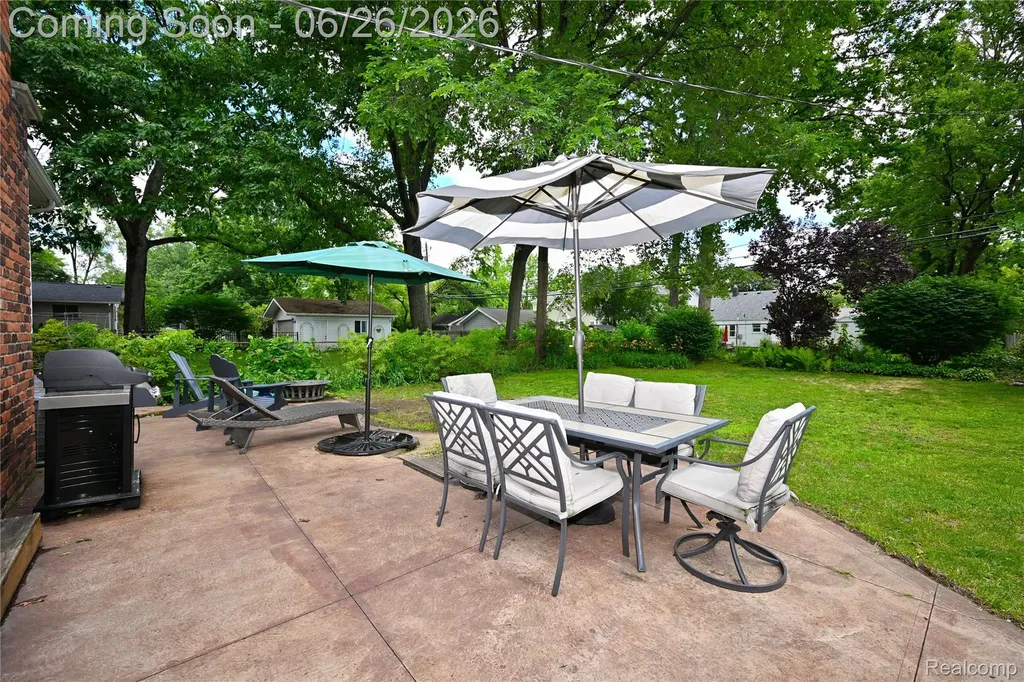 510 N Connecticut Avenue Royal Oak City MI 48067
