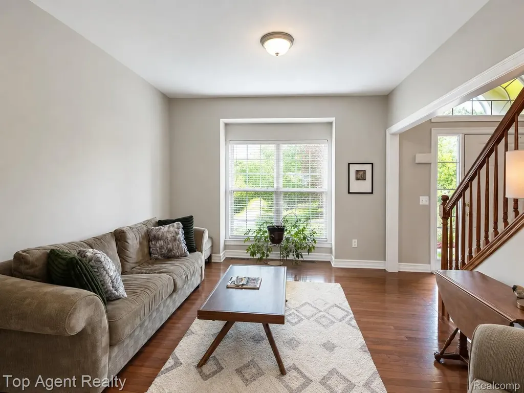26321 Daria Circle E Lyon Charter Township MI 48178