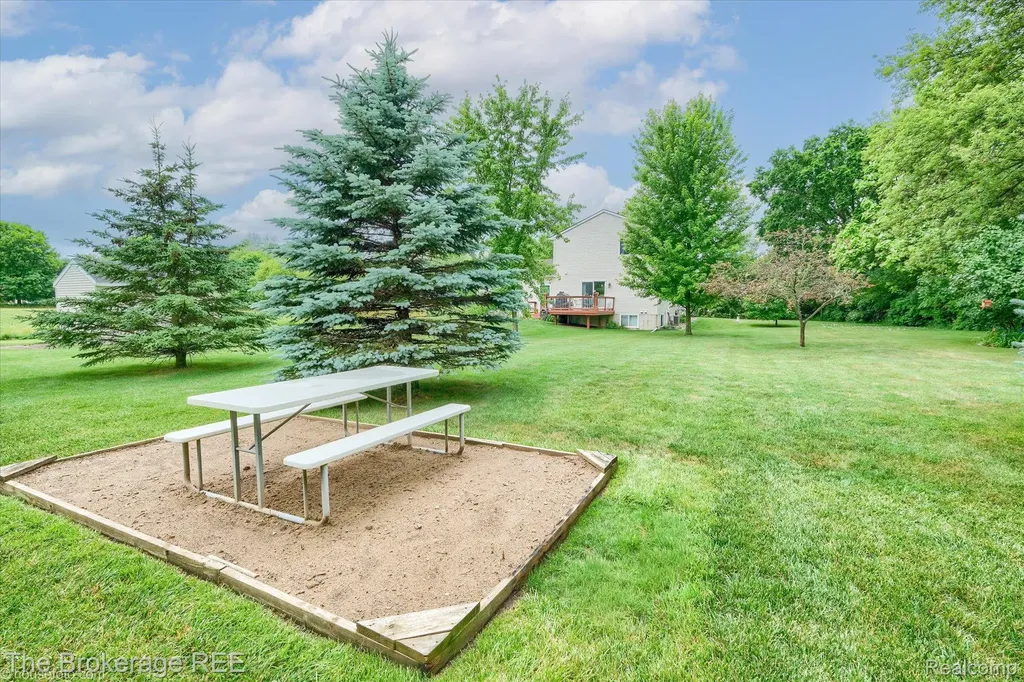 4432 N Belsay Road Genesee Charter Township MI 48506