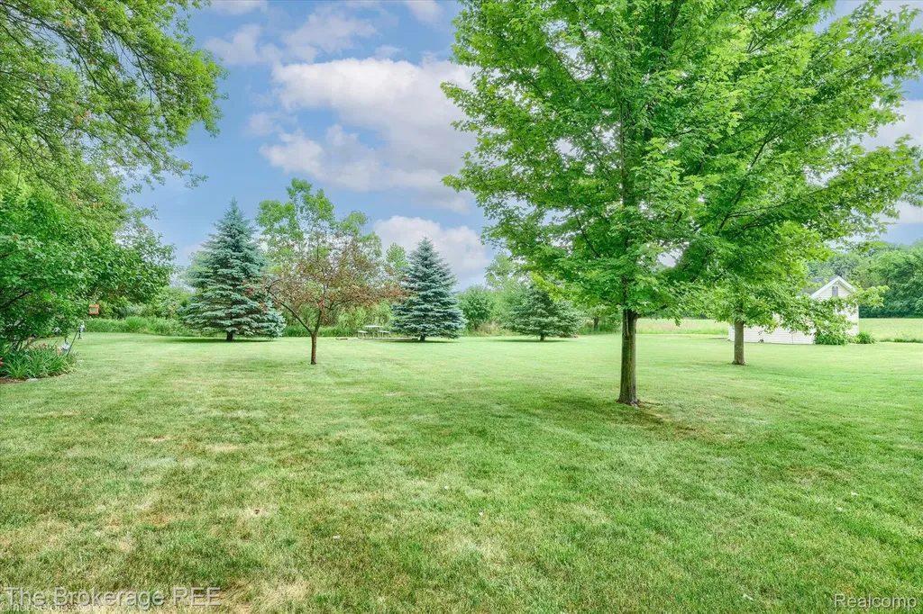 4432 N Belsay Road Genesee Charter Township MI 48506