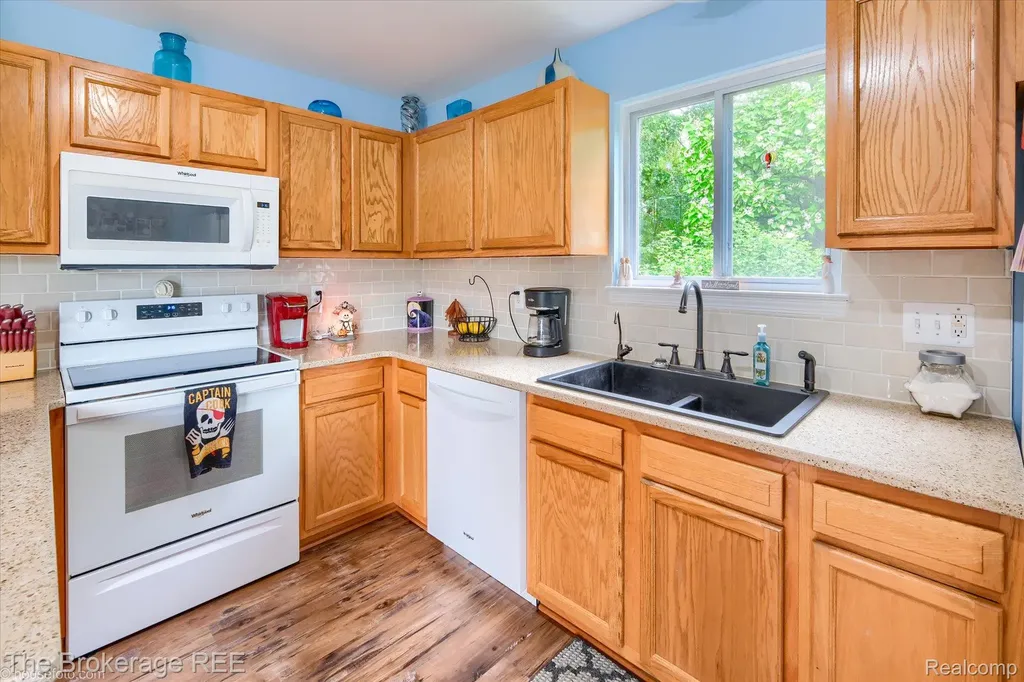 4432 N Belsay Road Genesee Charter Township MI 48506