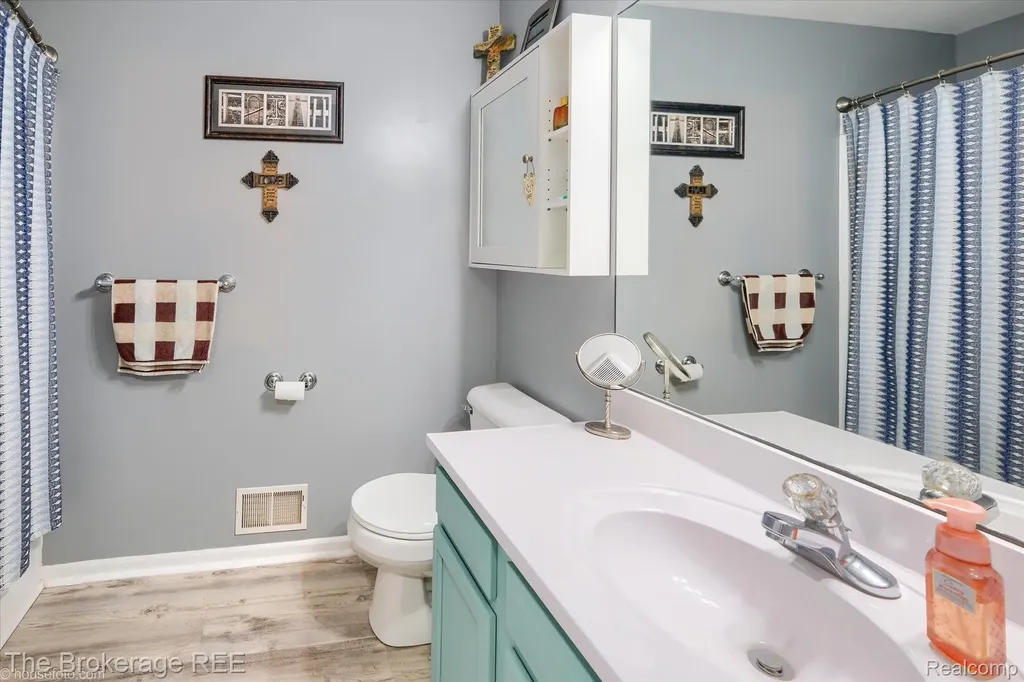 4432 N Belsay Road Genesee Charter Township MI 48506