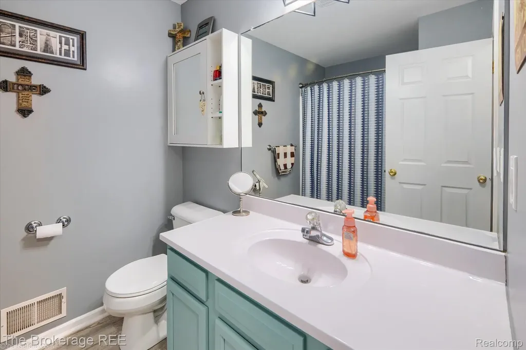 4432 N Belsay Road Genesee Charter Township MI 48506