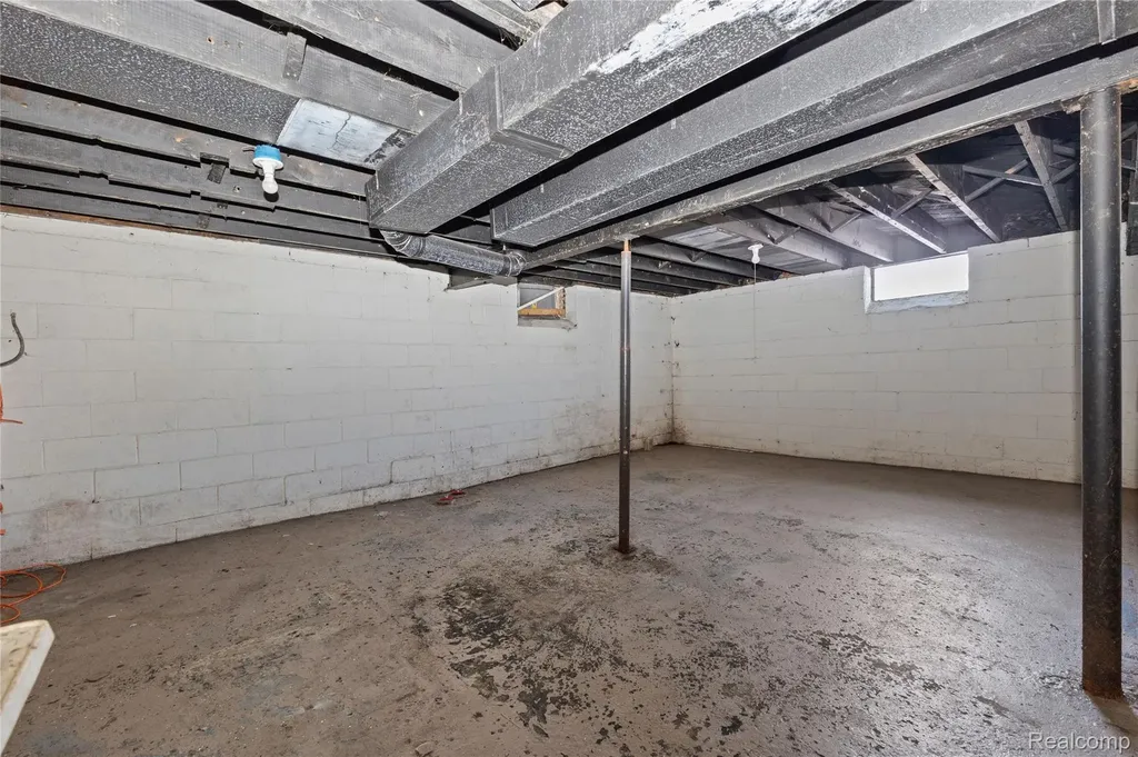 12373 Griggs Street Detroit City MI 48204