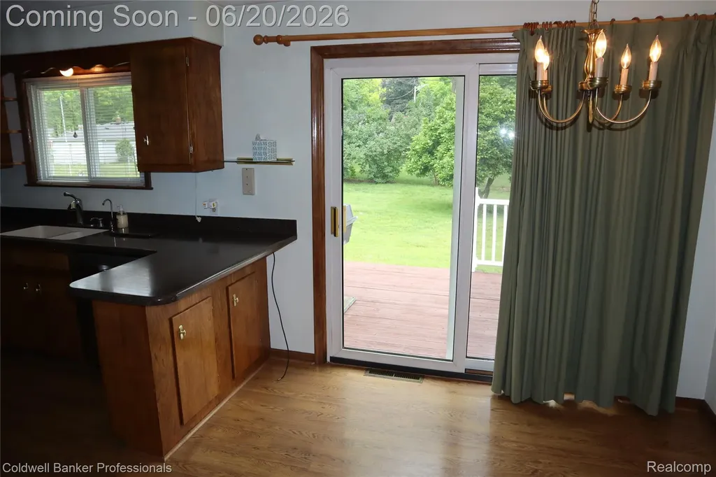3456 Overton Street Waterford Charter Township MI 48328