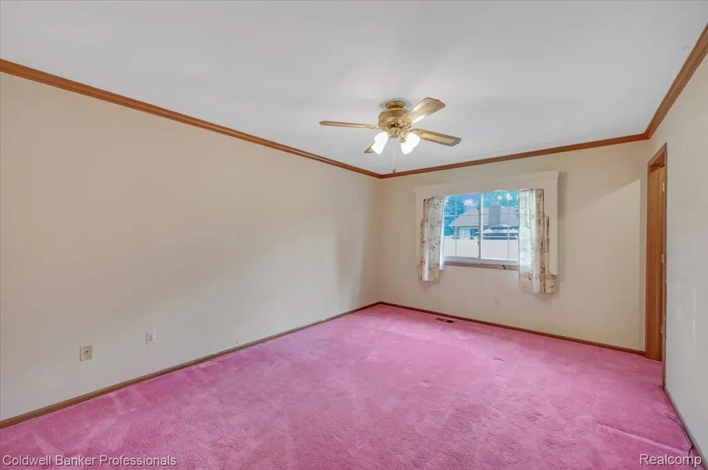 5015 Fox Hill Drive Sterling Heights City MI 48310
