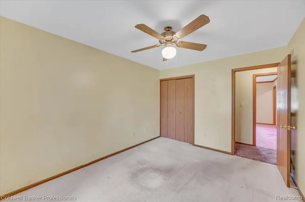 5015 Fox Hill Drive Sterling Heights City MI 48310