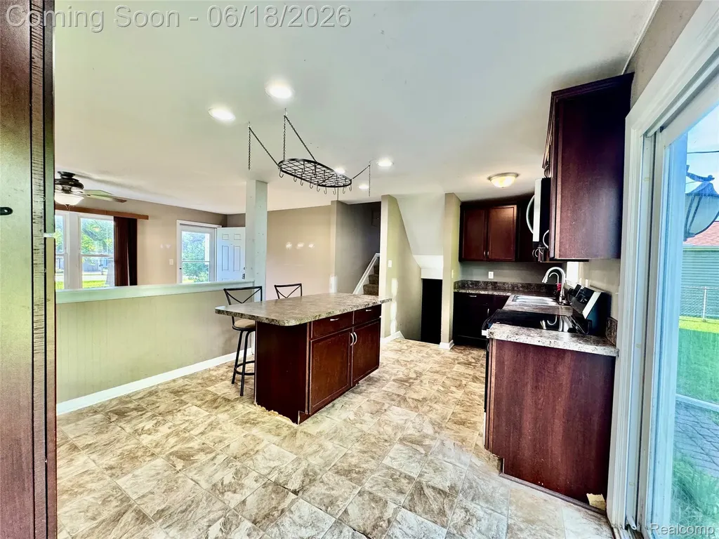 1114 Airport Road Waterford Charter Township MI 48327