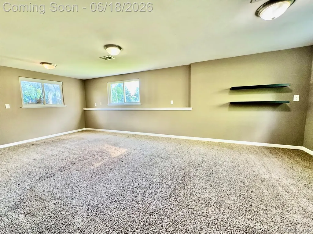 1114 Airport Road Waterford Charter Township MI 48327