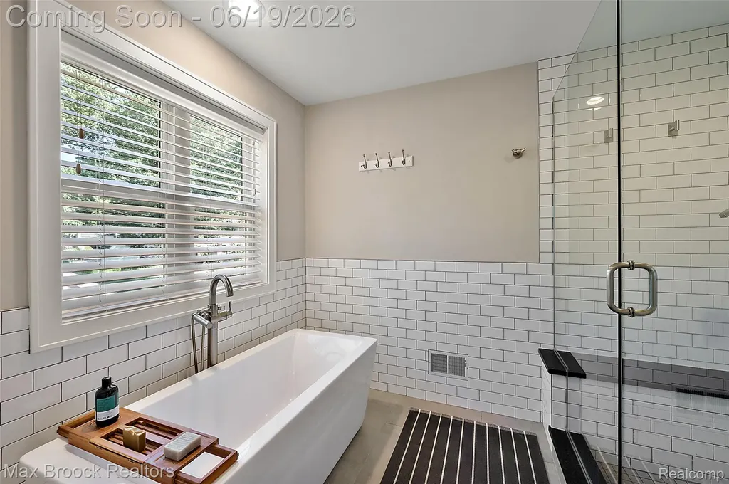 622 Fairbrook Street Northville City MI 48167