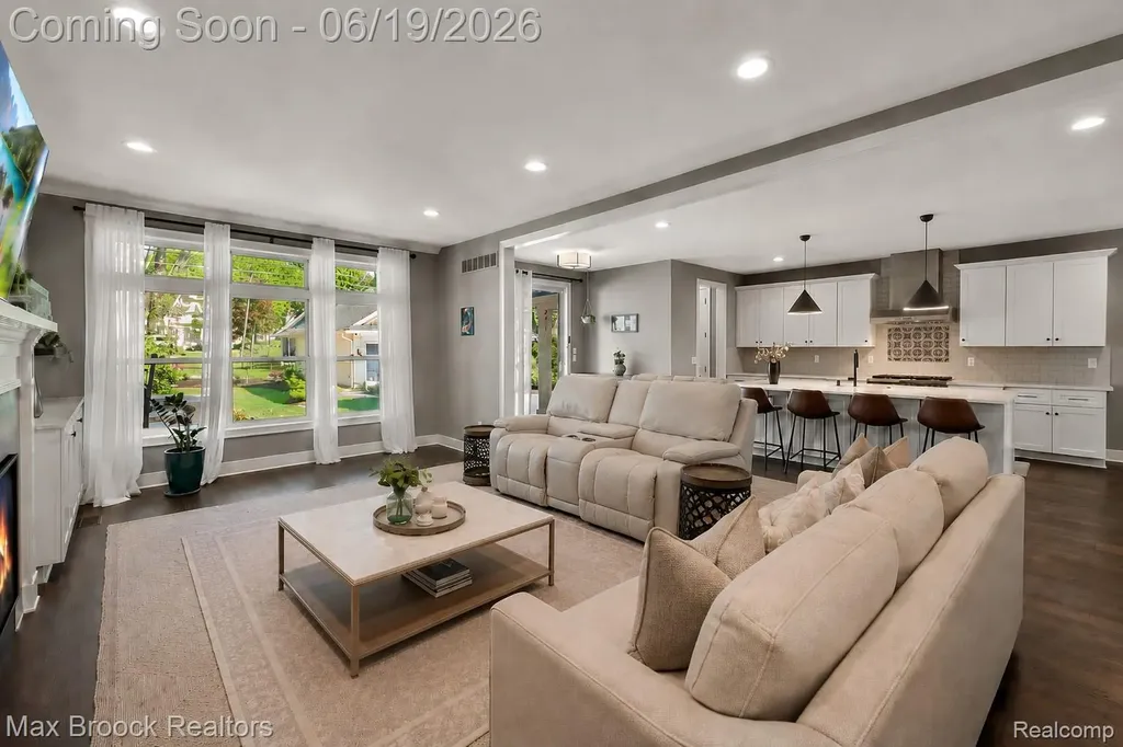 622 Fairbrook Street Northville City MI 48167