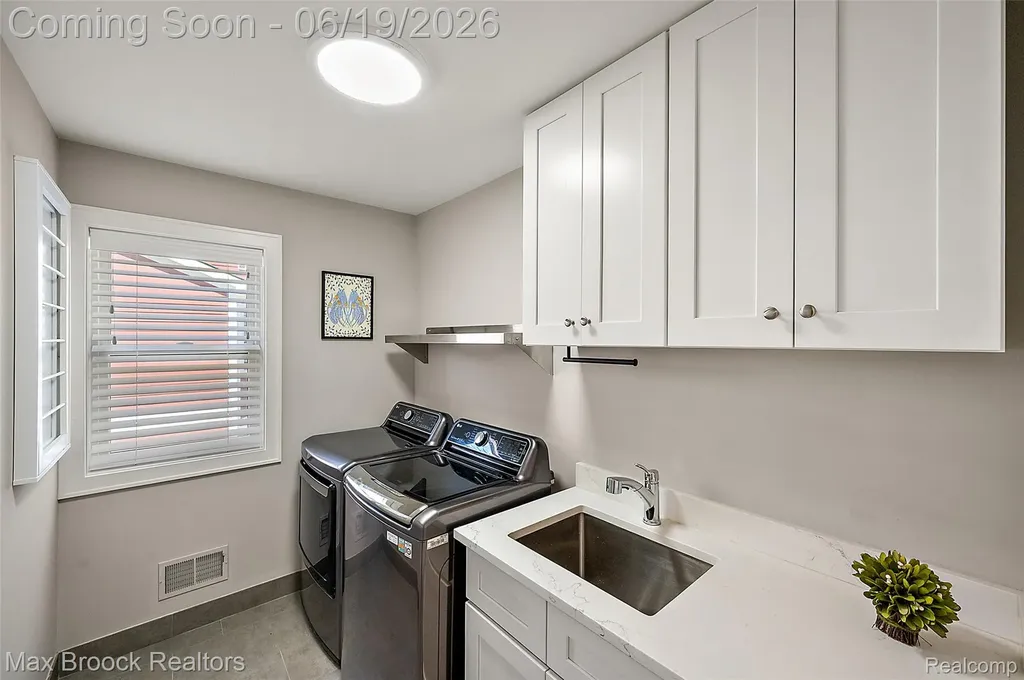 622 Fairbrook Street Northville City MI 48167