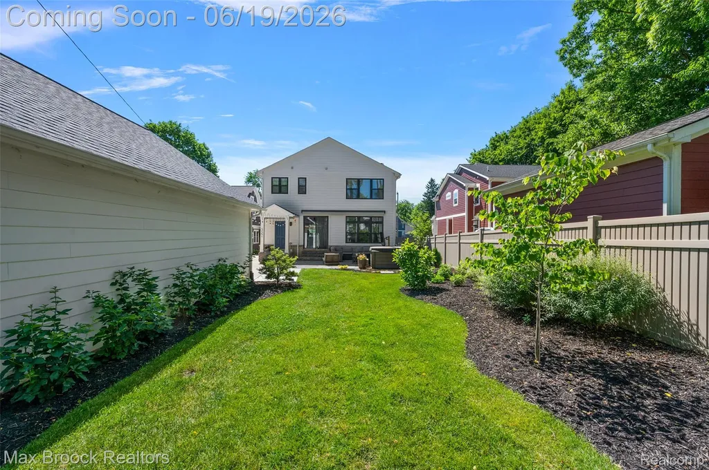622 Fairbrook Street Northville City MI 48167