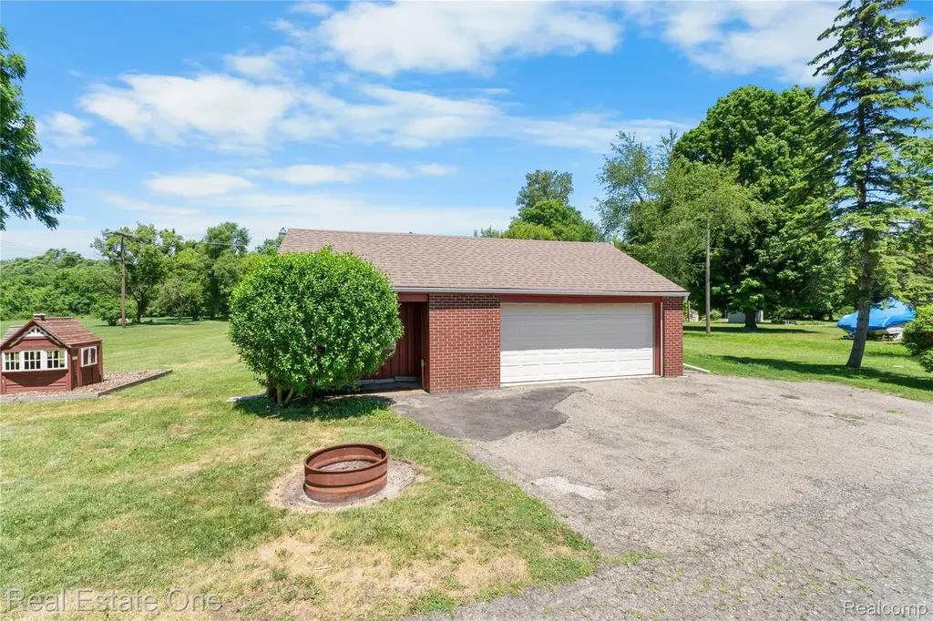 50000 Willis Road Sumpter Township MI 48111
