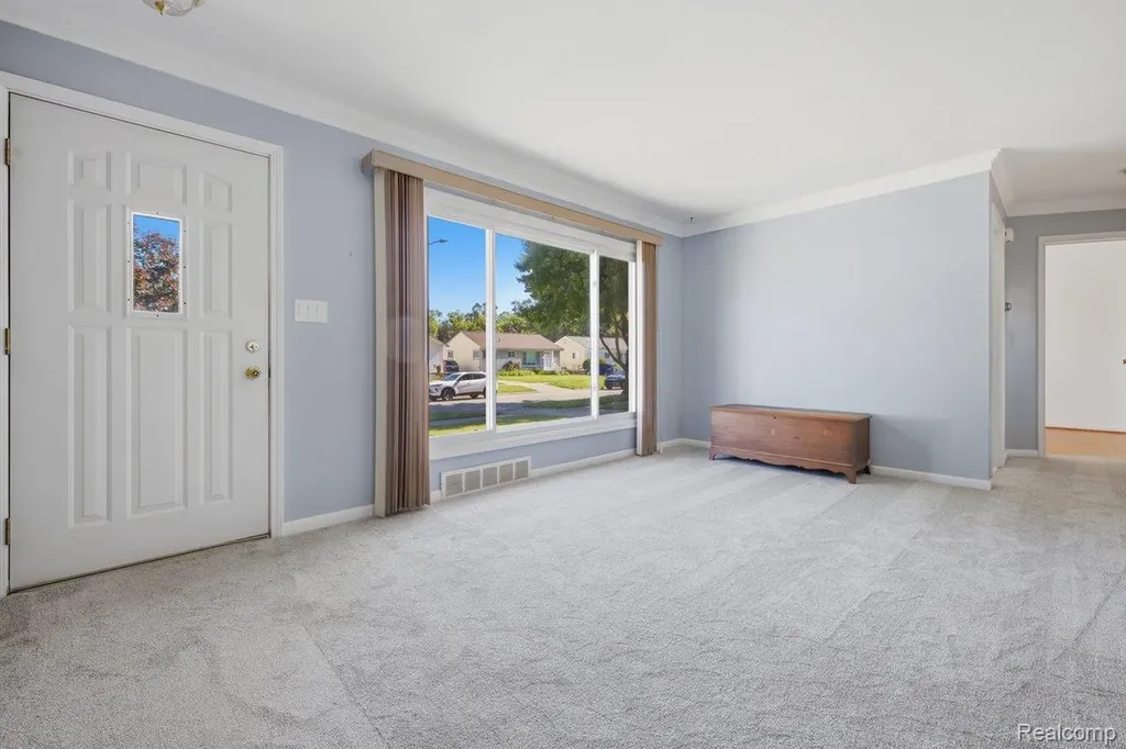 31741 Fairchild Street Westland City MI 48186