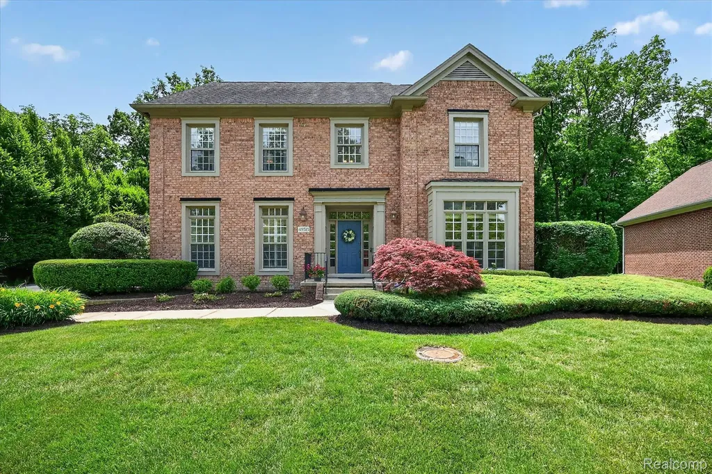 49515 Taft Lane Canton Charter Township MI 48188