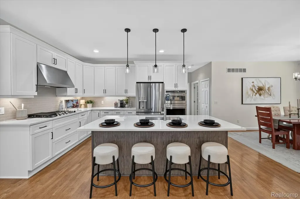 49515 Taft Lane Canton Charter Township MI 48188