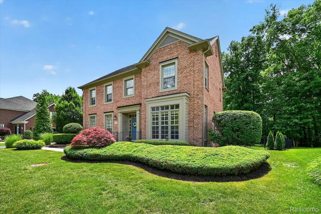 49515 Taft Lane Canton Charter Township MI 48188
