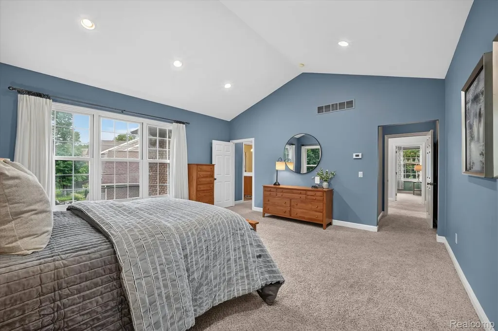 49515 Taft Lane Canton Charter Township MI 48188
