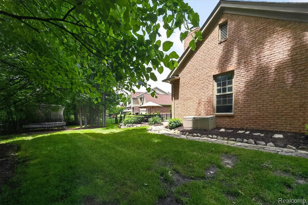 49515 Taft Lane Canton Charter Township MI 48188