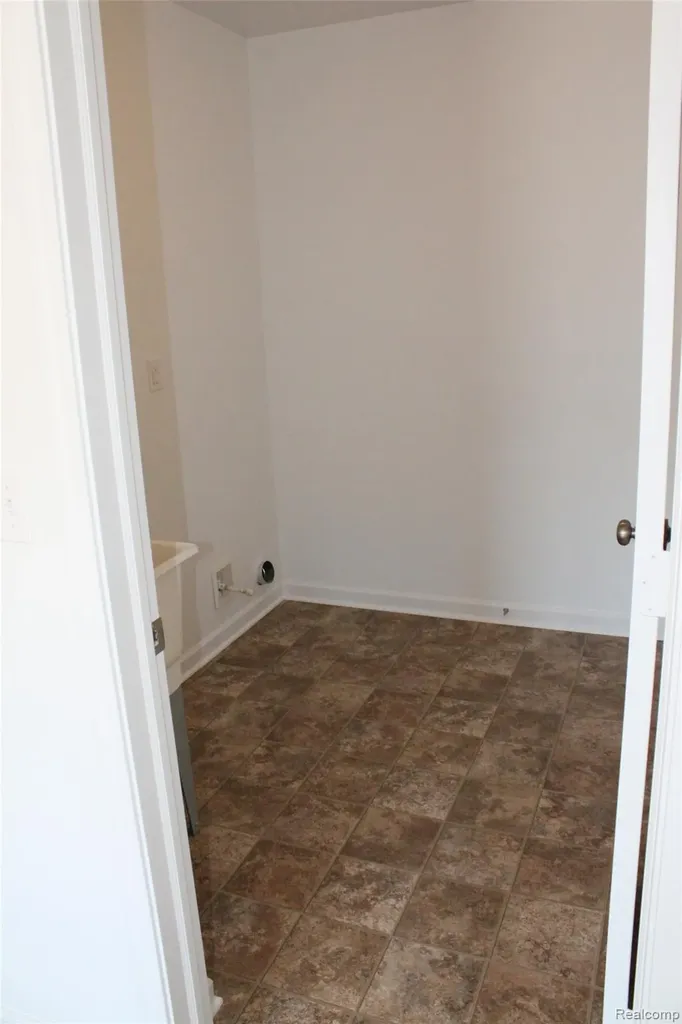 58175 Kincaid Street New Haven Village MI 48048