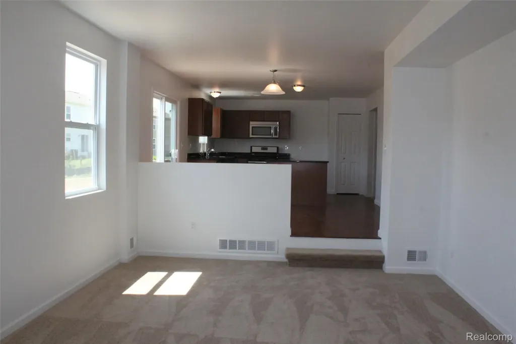 58175 Kincaid Street New Haven Village MI 48048