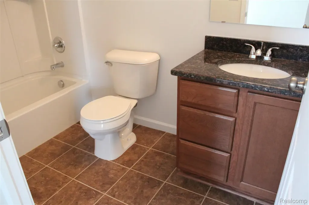 58175 Kincaid Street New Haven Village MI 48048