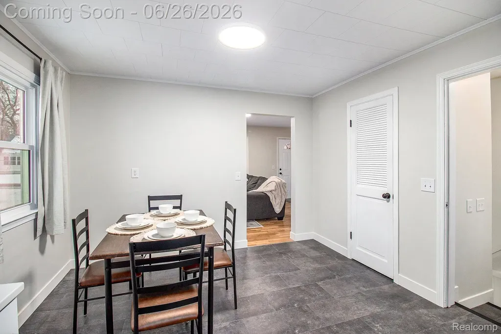 4213 Dallas Avenue Delhi Charter Township MI 48842