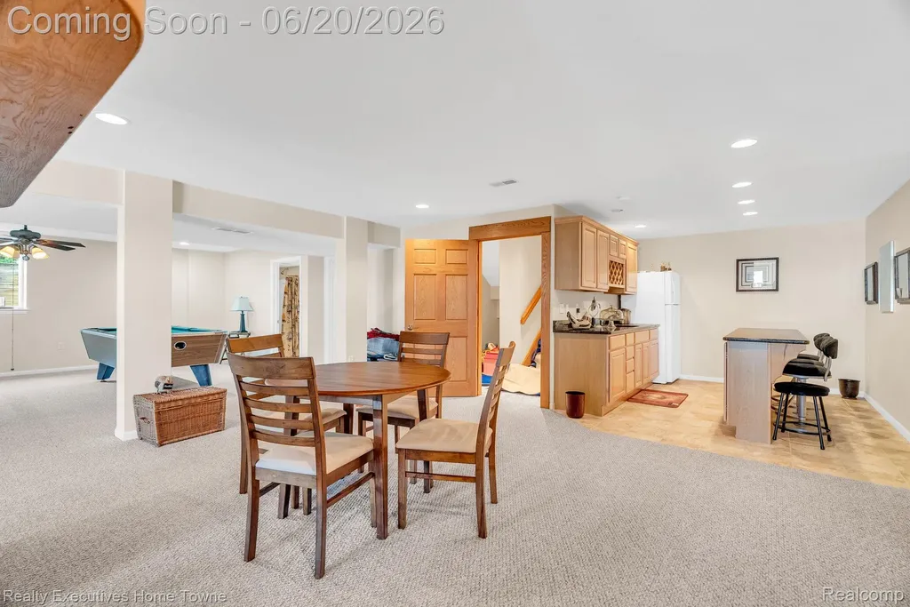 2975 Sandy Oaks Lane Fort Gratiot Charter Township MI 48059