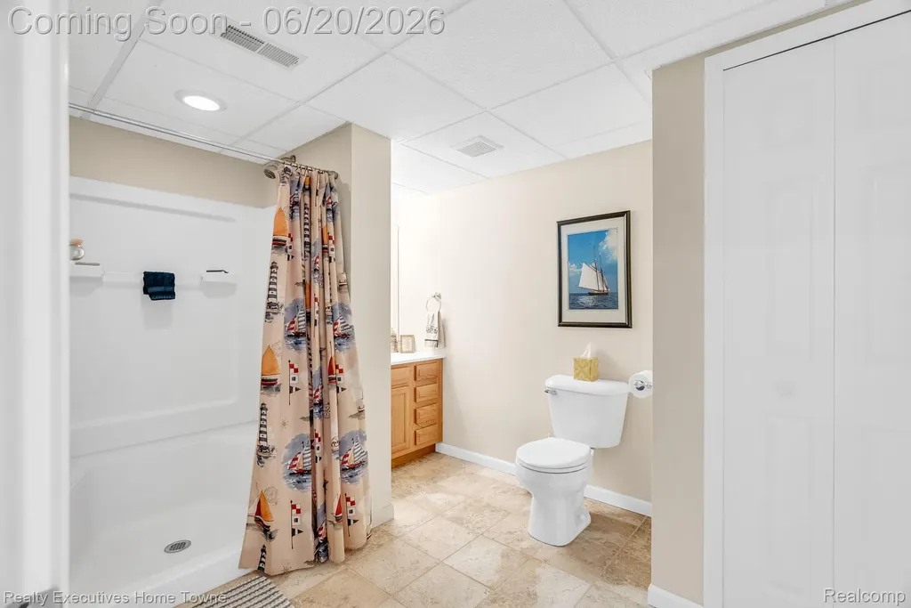 2975 Sandy Oaks Lane Fort Gratiot Charter Township MI 48059