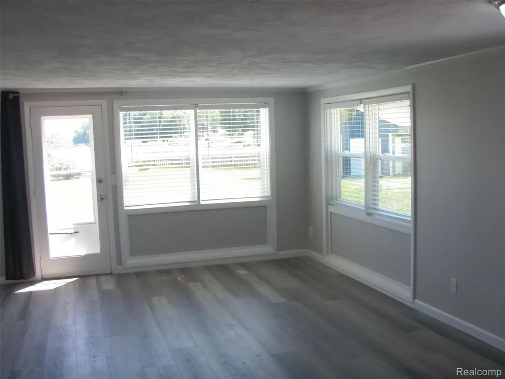 9920 Sashabaw Road Independence Charter Township MI 48348