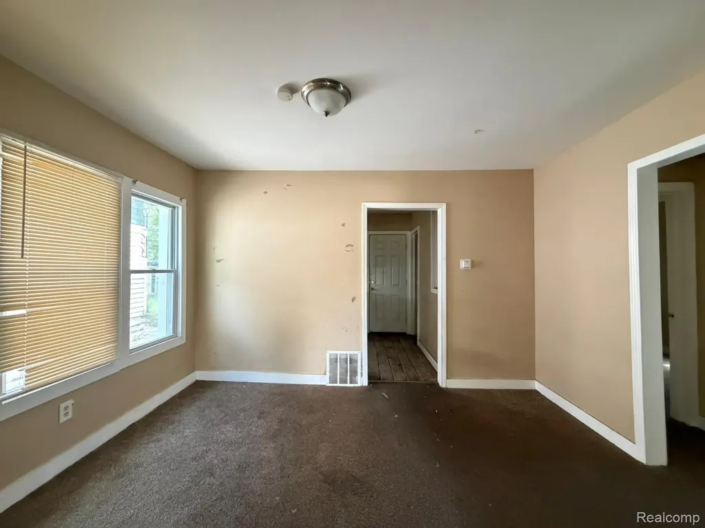 18608 Greeley Street Detroit City MI 48203