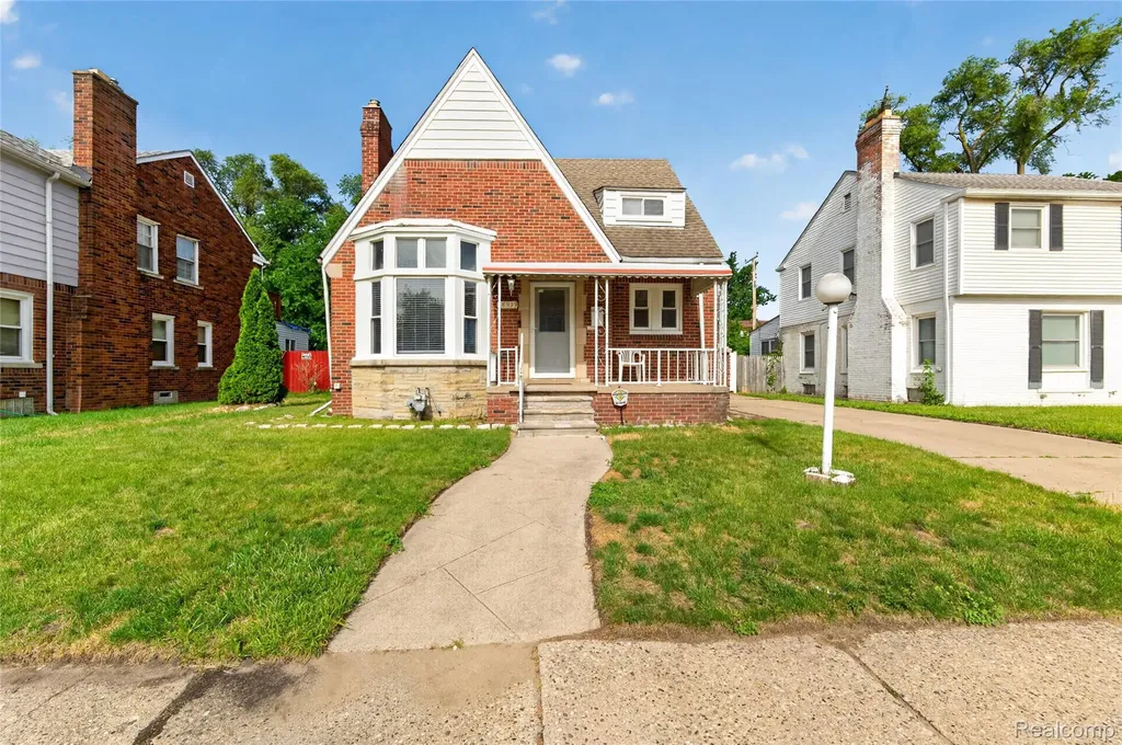 18939 Ohio Street Detroit City MI 48221