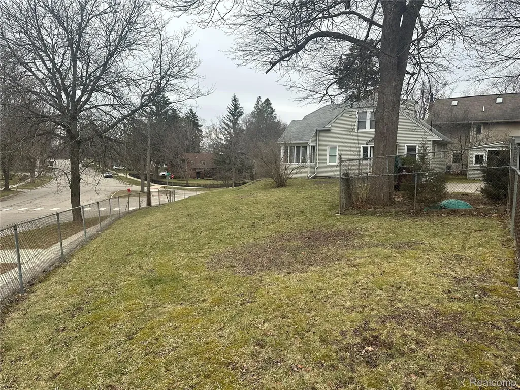 1315 Lutz Avenue Ann Arbor City MI 48103