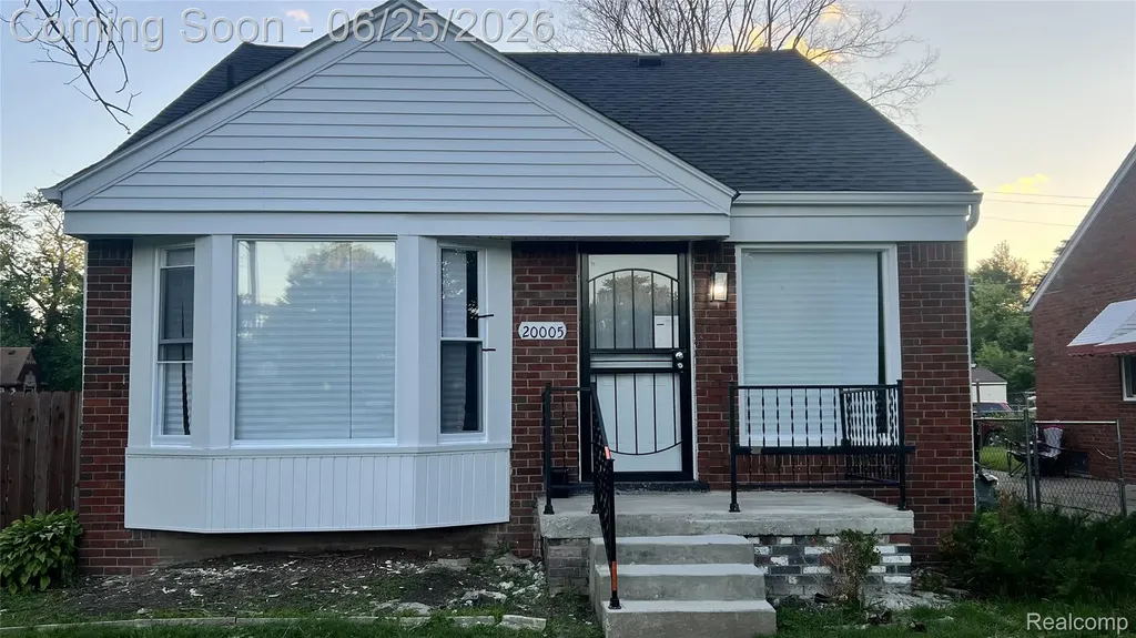 20005 Regent Drive Detroit City MI 48205