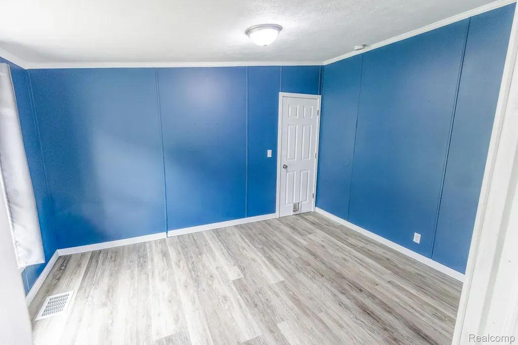7280 N Bray Road Genesee Charter Township MI 48458