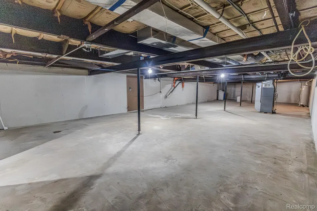 7280 N Bray Road Genesee Charter Township MI 48458