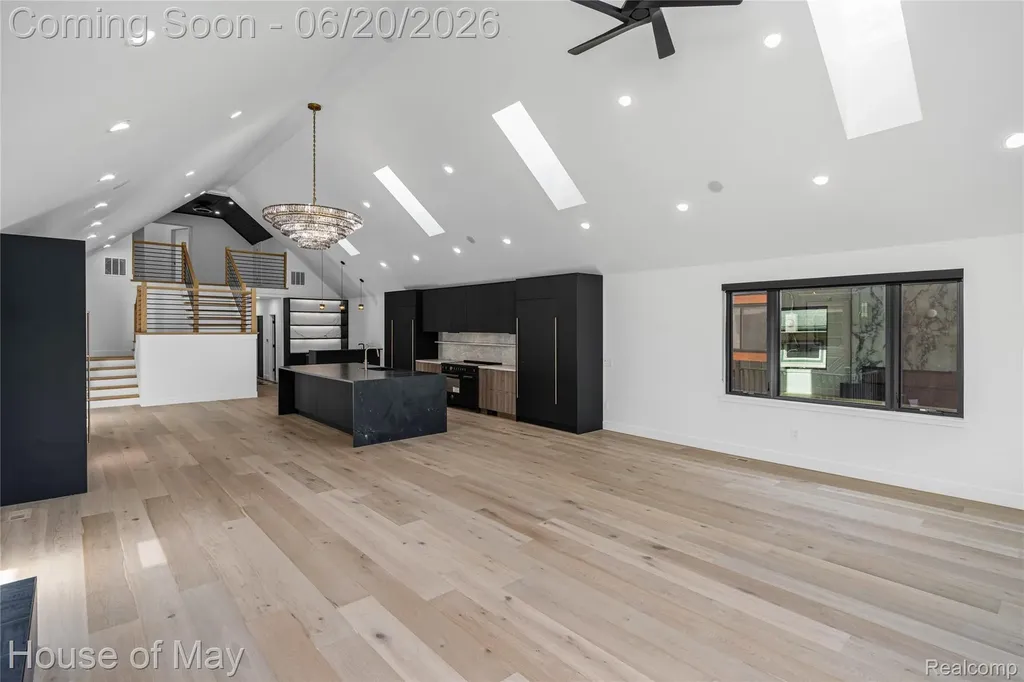 10890 Hillway Drive White Lake Charter Township MI 48386
