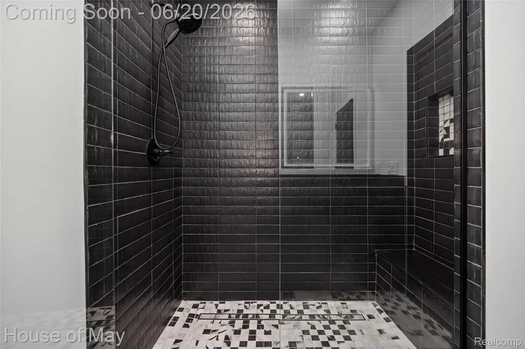 10890 Hillway Drive White Lake Charter Township MI 48386