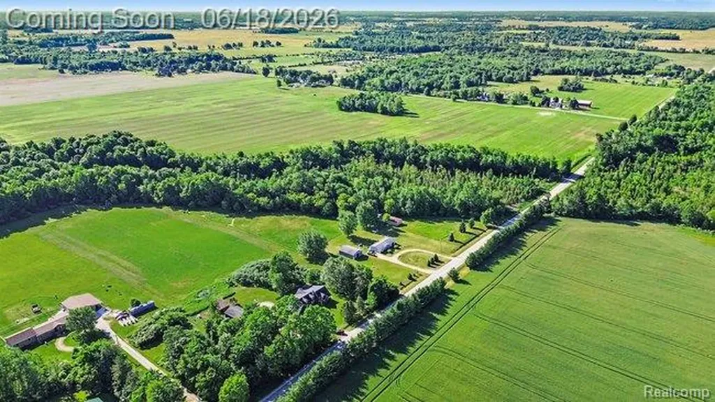5793 Maple Grove Road Dayton Township MI 48760