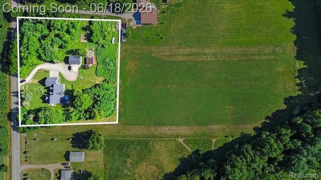 5793 Maple Grove Road Dayton Township MI 48760