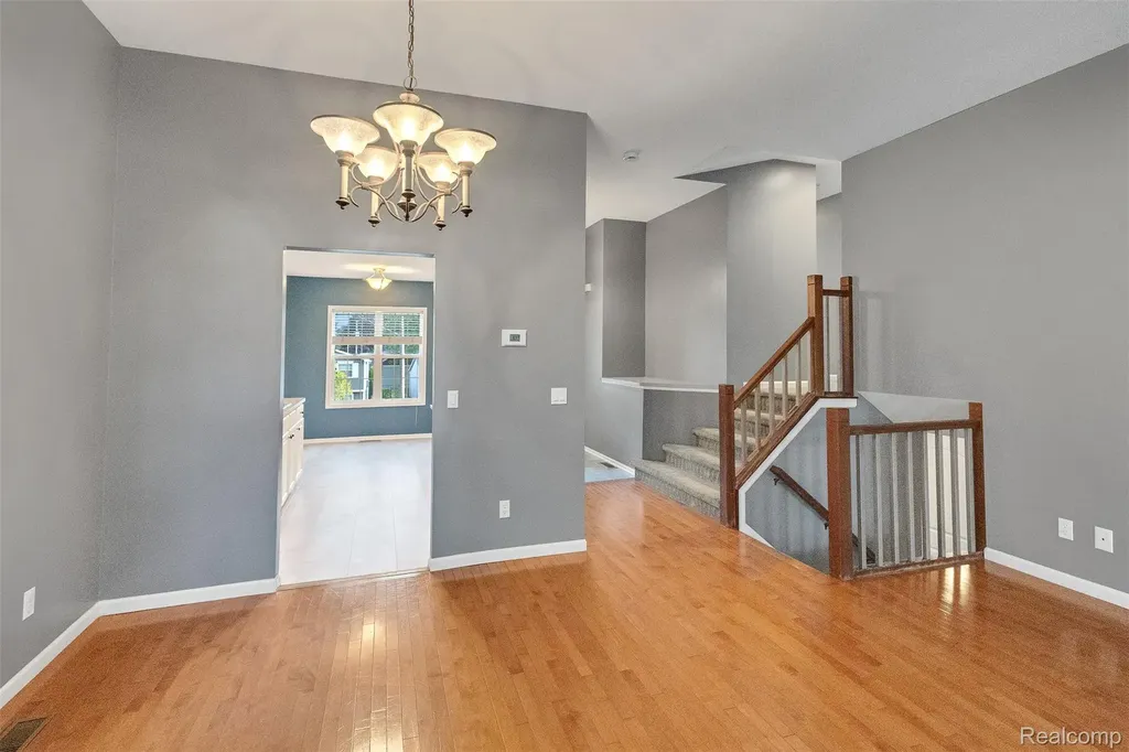 3850 Faber Terrace Waterford Charter Township MI 48328