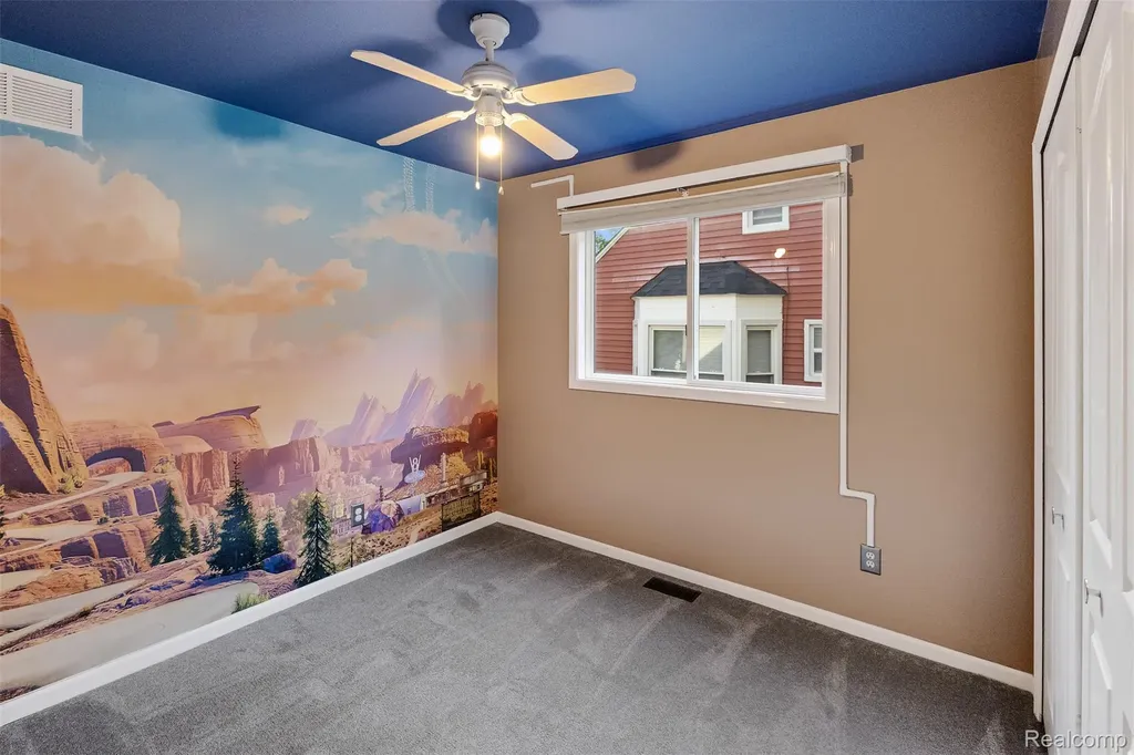 3850 Faber Terrace Waterford Charter Township MI 48328