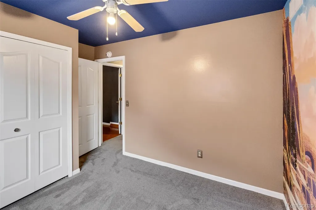 3850 Faber Terrace Waterford Charter Township MI 48328
