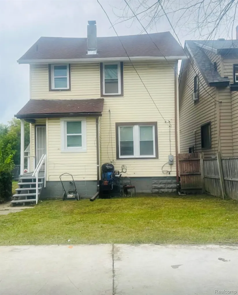 15822 Fairfield Street Detroit City MI 48238