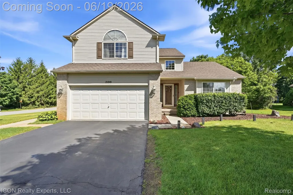 2100 Ore Creek Lane Brighton Township MI 48114