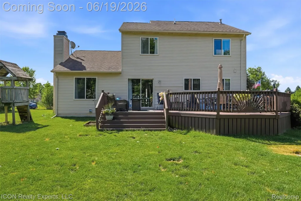 2100 Ore Creek Lane Brighton Township MI 48114