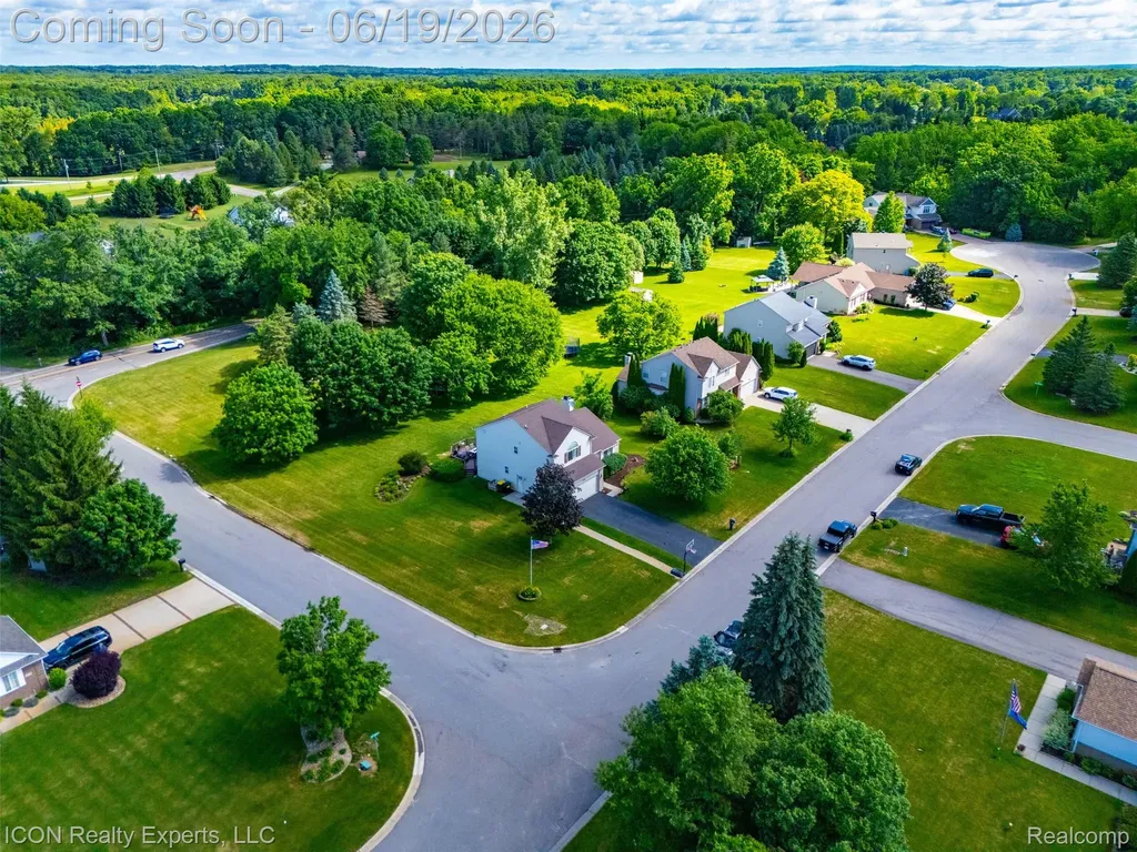 2100 Ore Creek Lane Brighton Township MI 48114
